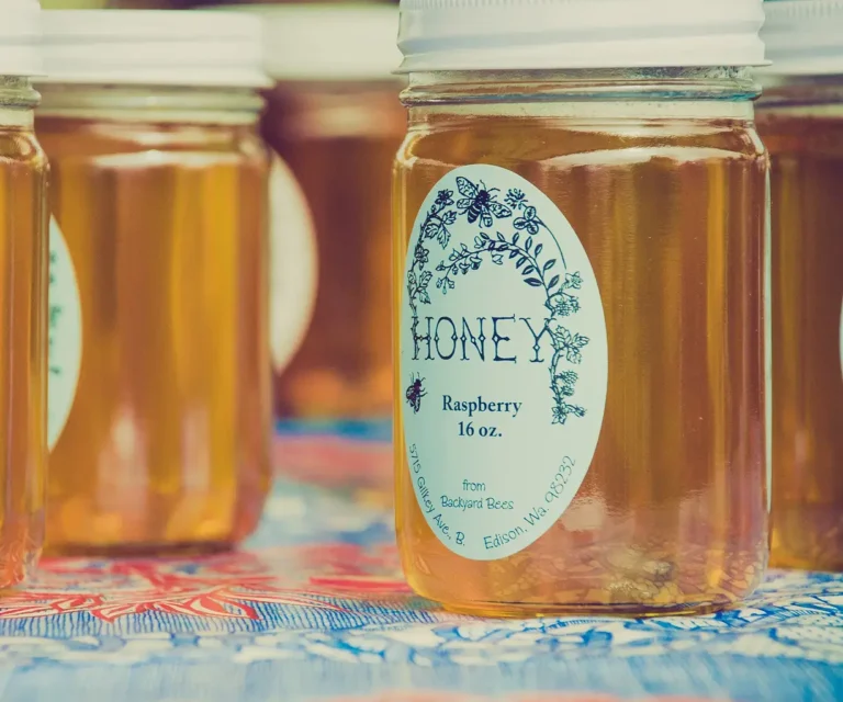 Blog tiskare Omexprint Rijeka - proizvod sa naljepnicom - Brend